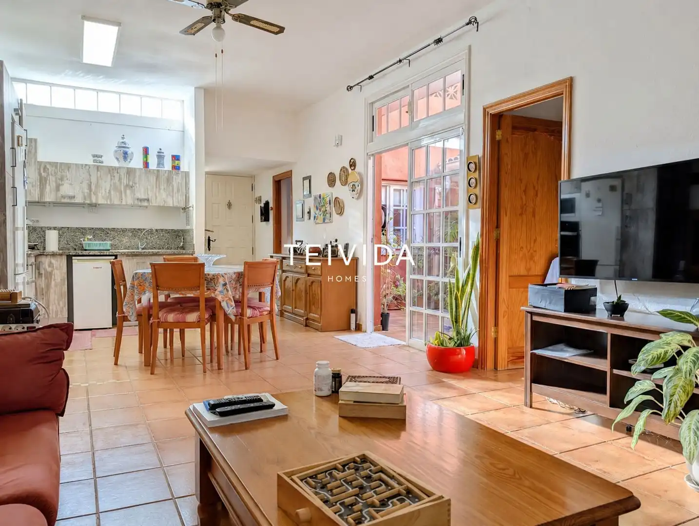Maison mitoyenne avec piscine à vendre à Avenida José Antonio Tavío