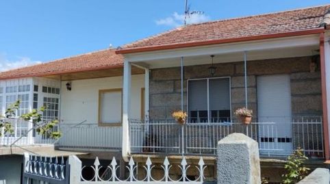 Foto 2 de Casa o chalet en venta en A Merca , Ourense