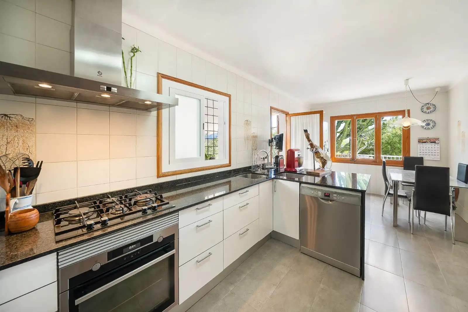 Cocina de Casa o chalet en venta en Calvià con Aire acondicionado, Calefacción y Jardín privado