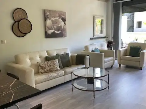 Sala d'estar de Loft de lloguer en Tres Cantos amb Aire condicionat, Terrassa i Balcó