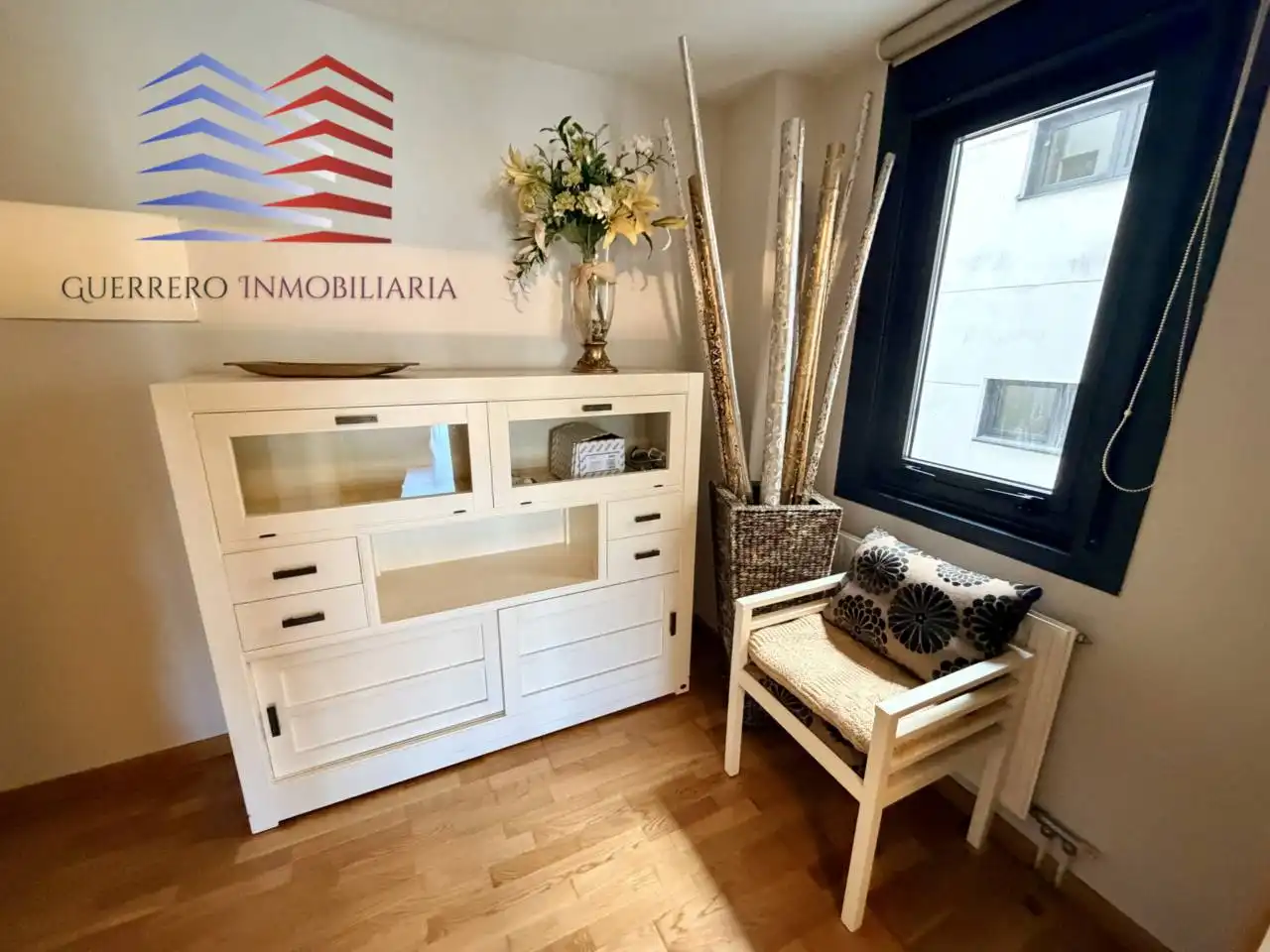 Sala d'estar de Apartament en venda en Ourense Capital  amb Calefacció, Parquet i Traster