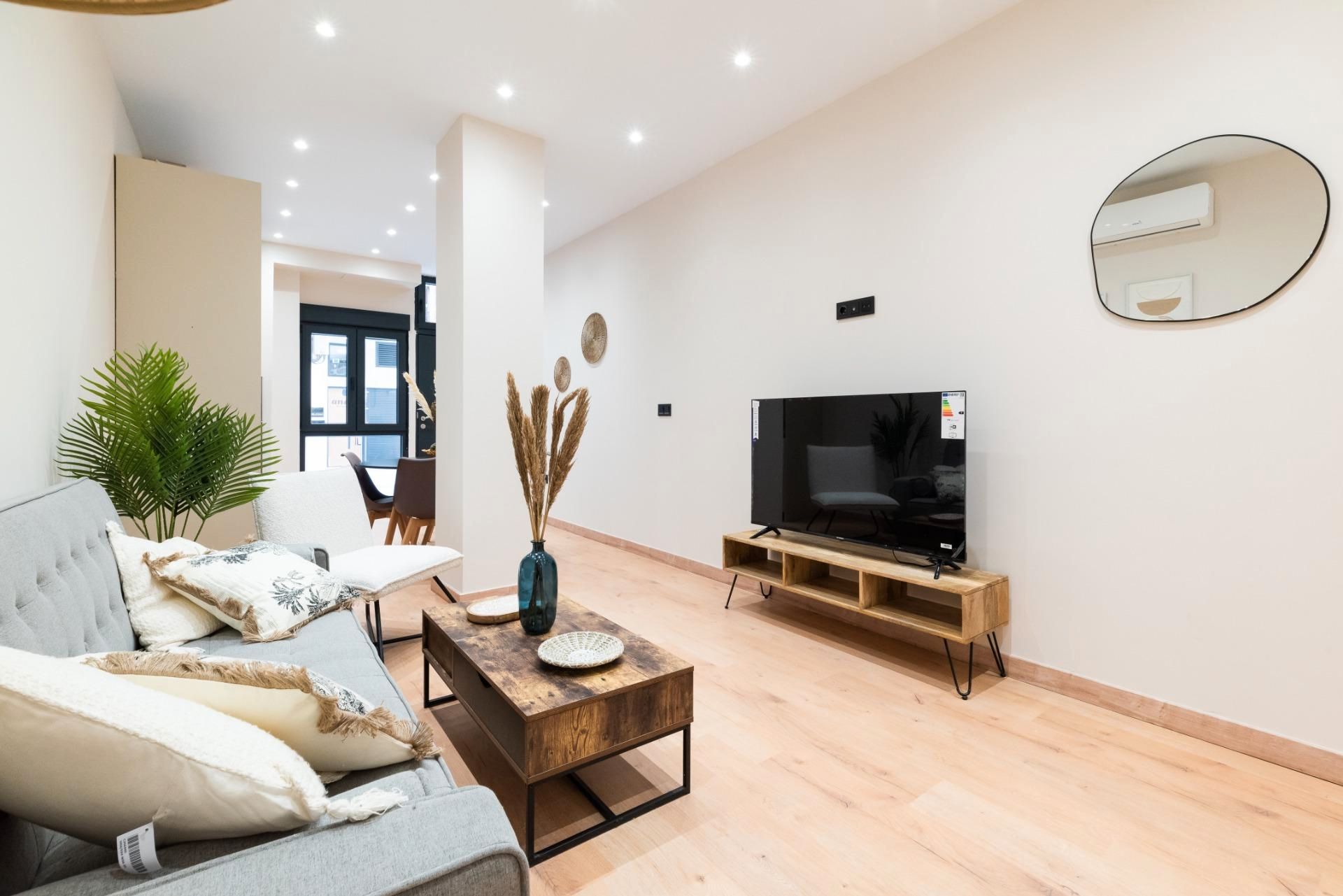 Sala d'estar de Estudi en venda en  Granada Capital amb Aire condicionat i Calefacció