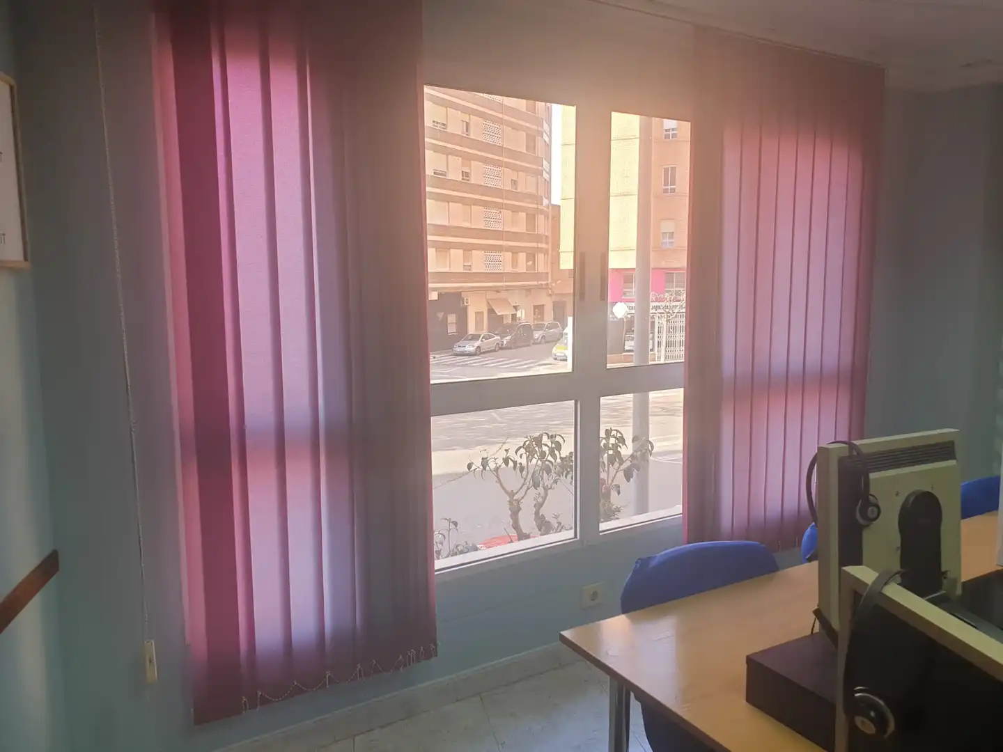 Oficina de alquiler en Vila-real con Aire acondicionado y Amueblado
