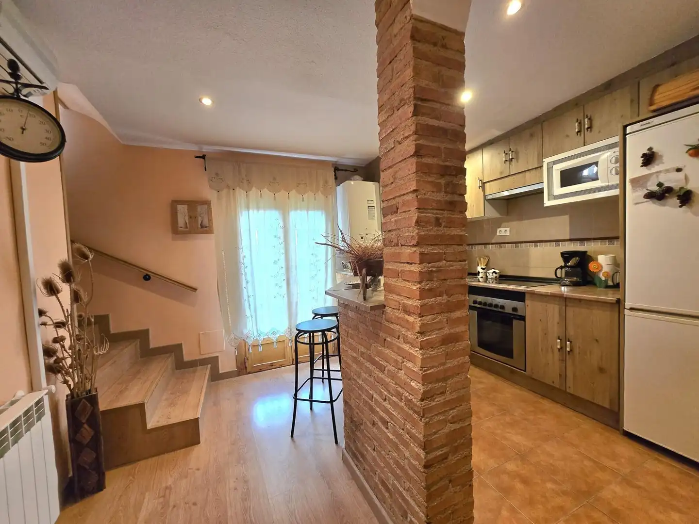 Kitchen of Detached homes for sale in Almonacid de Zorita  with Air Conditioner, Heating and Private garden