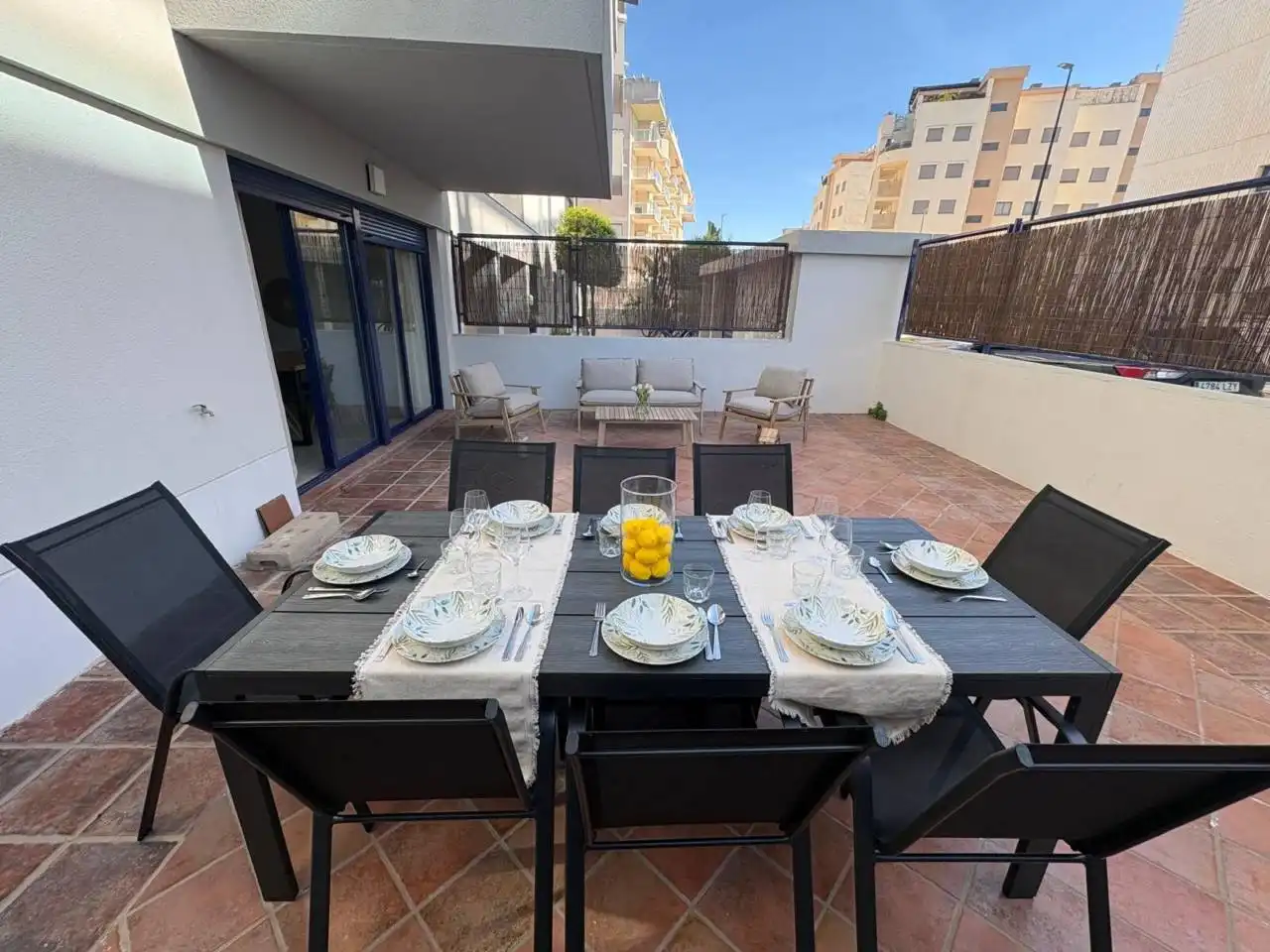 Terraza de Apartamento de alquiler en Daimús con Terraza y Piscina comunitaria