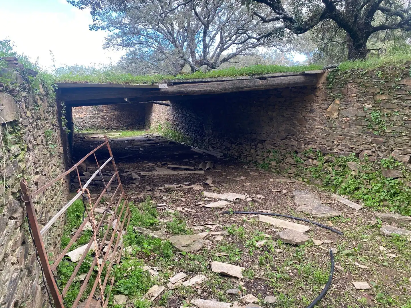 Vista exterior de Terreny en venda en Mohedas de la Jara