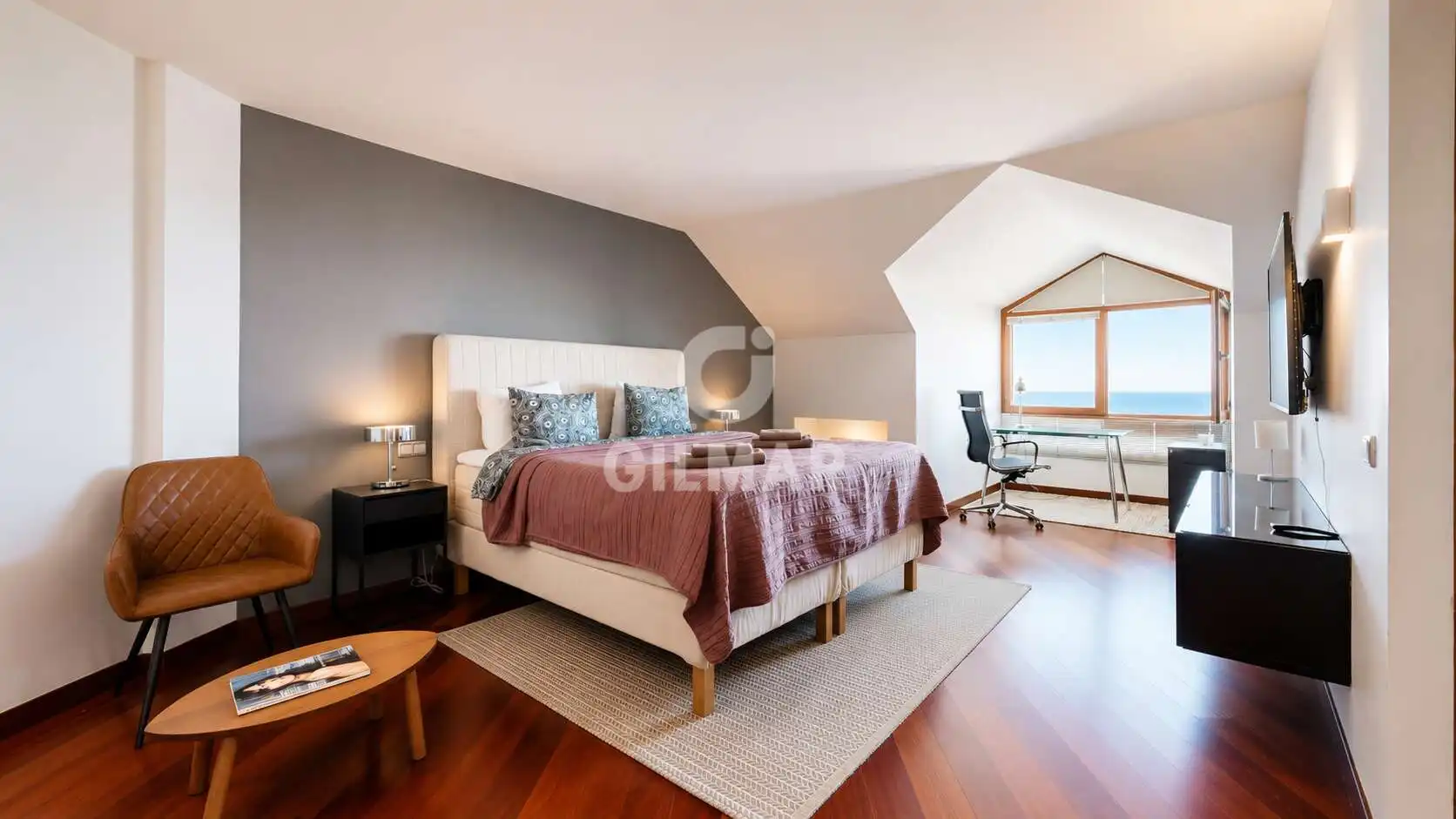Habitación de Ático en venta en Benalmádena con Calefacción, Jardín privado y Trastero