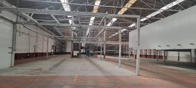 Nave industrial en Alquiler en Carrer del Pintor Fortuny en Polinyà