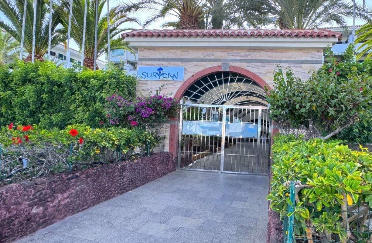 Apartament en venda en San Bartolomé de Tirajana amb Jardí privat, Terrassa i Balcó