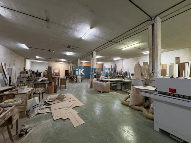 Nave industrial en Venta en Arrigorriaga