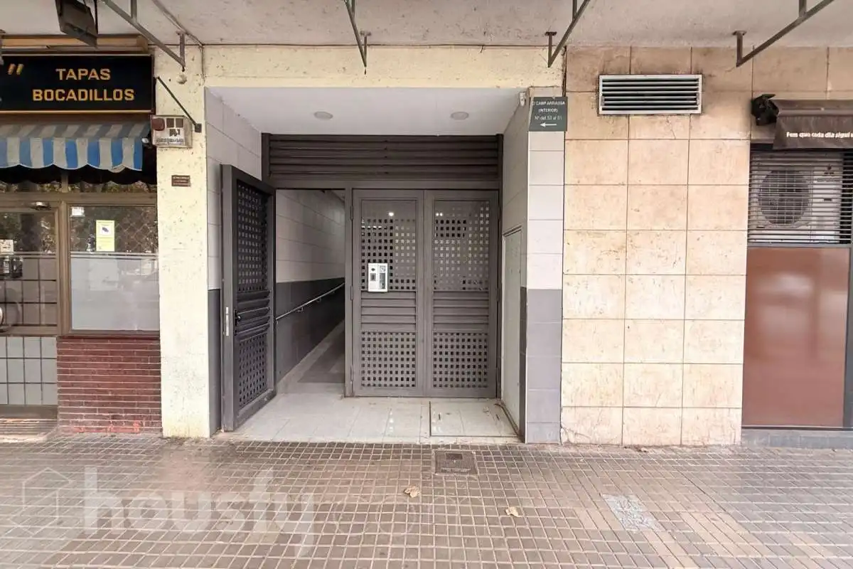 Pis en venda en Barcelona amb Balcó