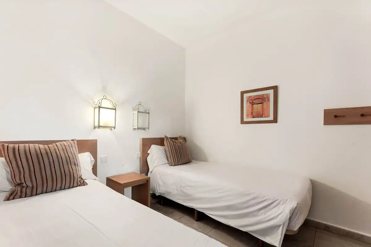 Habitación de Apartamento en venta en Manilva con Aire acondicionado, Terraza y Piscina comunitaria