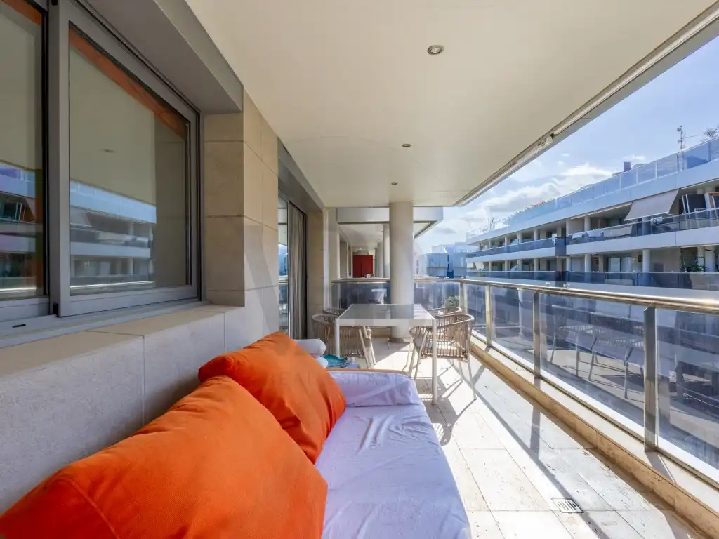 Terraza de Apartamento de alquiler en Eivissa con Aire acondicionado, Terraza y Piscina comunitaria