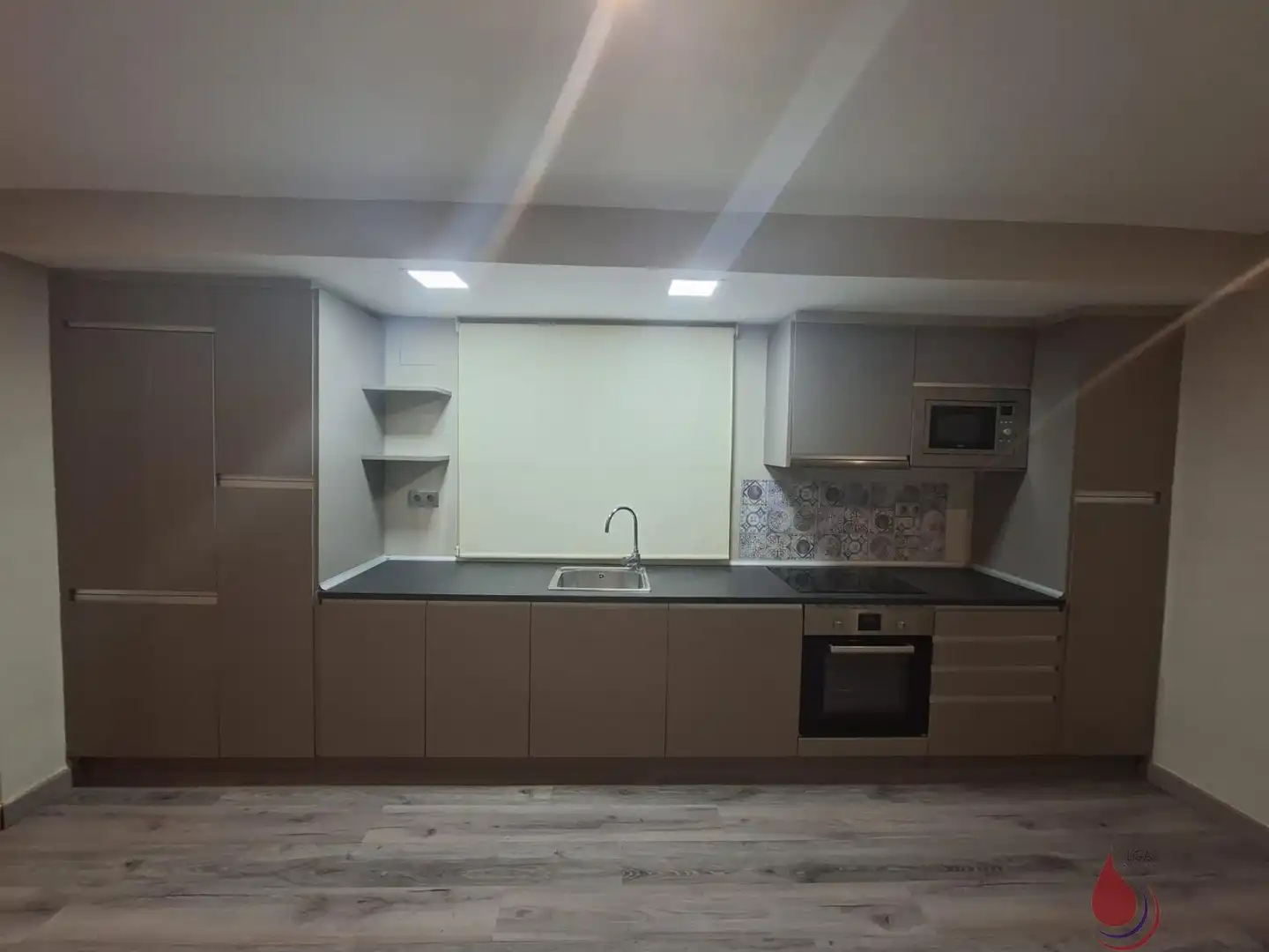 Kitchen of Flat for sale in Eixample