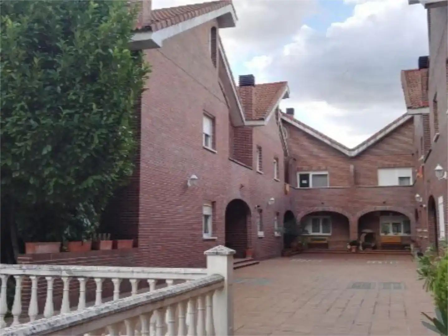 Vista exterior de Piso en venta en Torrelodones con Piscina y Balcón