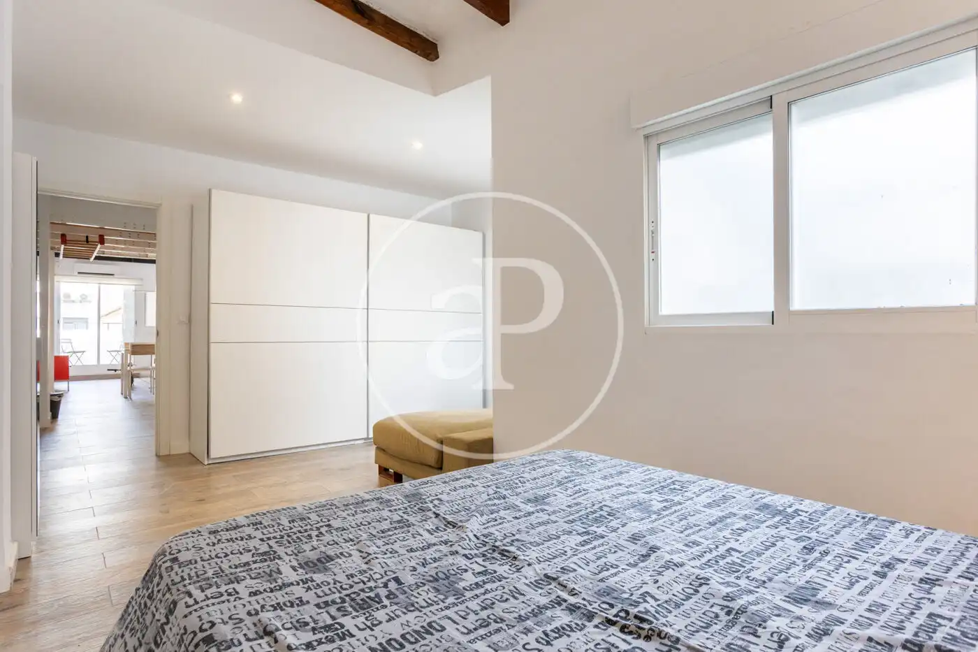 Bedroom of Attic for sale in Valencia  with Heating, Terrace and Furnished