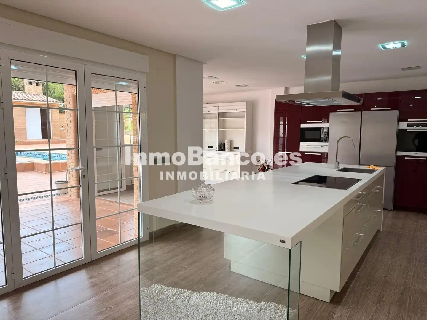 Villa mit Pool zum Verkauf in Avenida del Rio Turia 587, imagen 11
