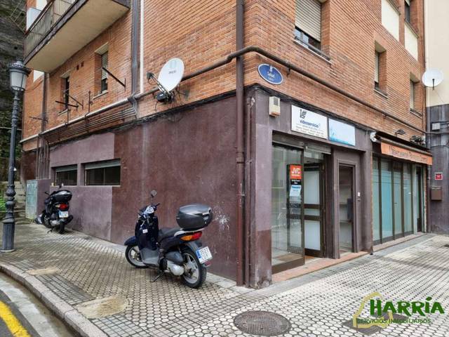 Local comercial en Venta en Osasun Iturria Kalea, 26 en Amara Zaharra - Arbaizenea