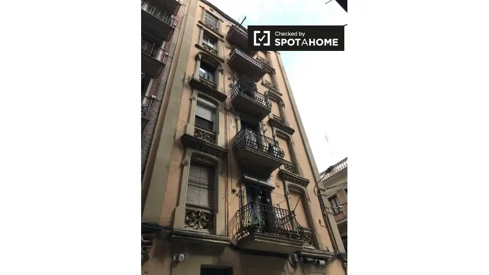 Exterior view of Flat for rent in Barcelona  with Air Conditioner, Heating and Furnished