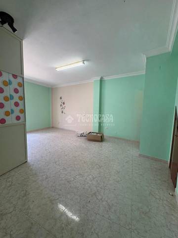 Oficina en Alquiler en Trigueros