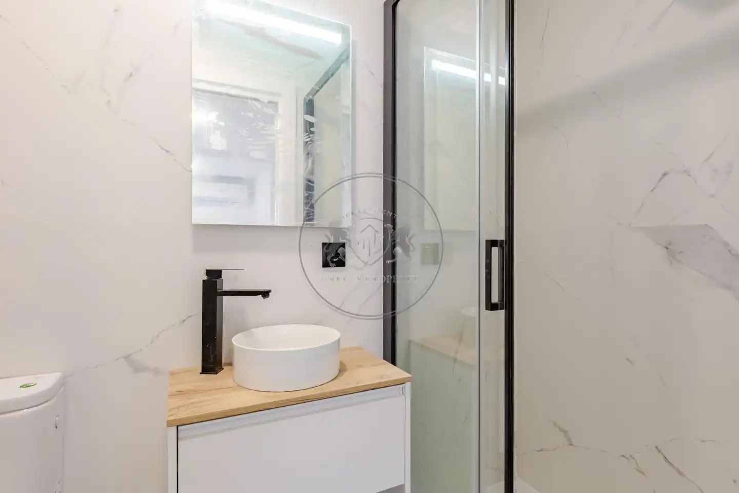 Baño de Piso en venta en Madrid con Aire acondicionado y Alarma
