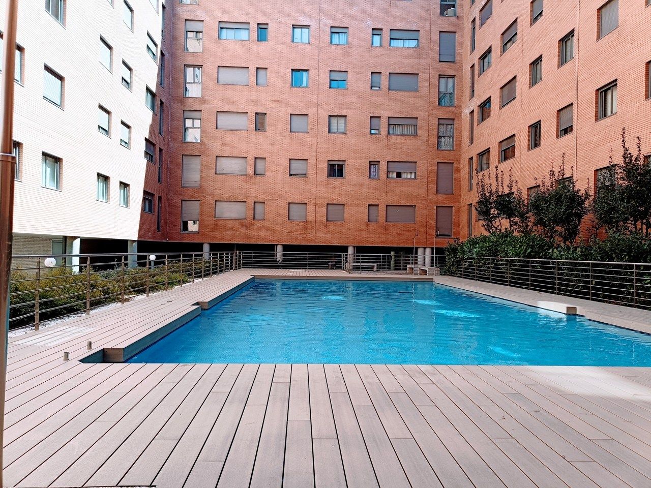 Piscina de Pis de lloguer en  Madrid Capital amb Aire condicionat, Calefacció i Terrassa