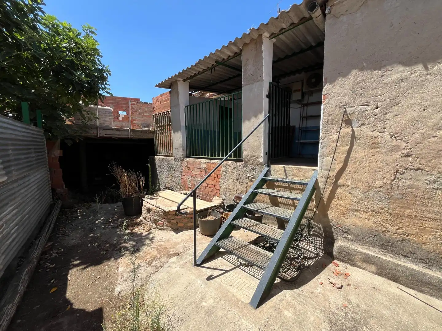 Vista exterior de Residencial en venta en Puertollano