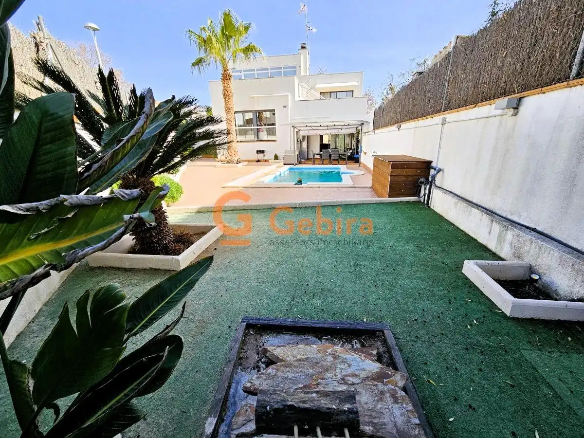 Terraced house with pool for sale in Mas Mel, imagen 3