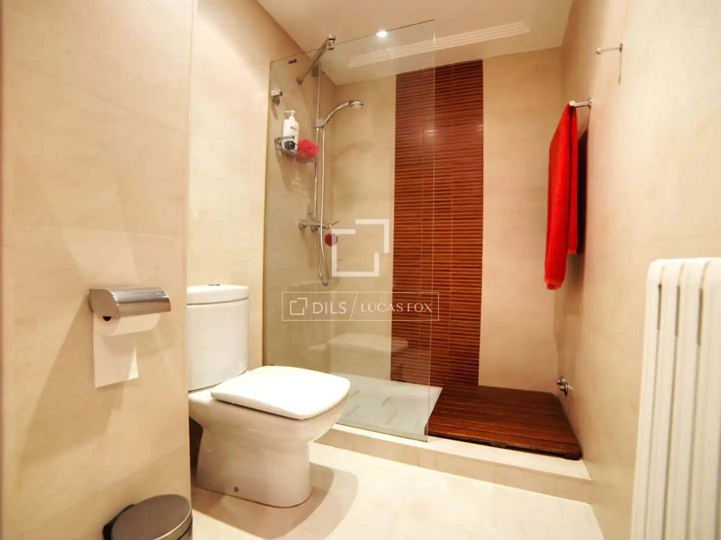 Bathroom of Flat for sale in Eivissa  with Air Conditioner and Balcony