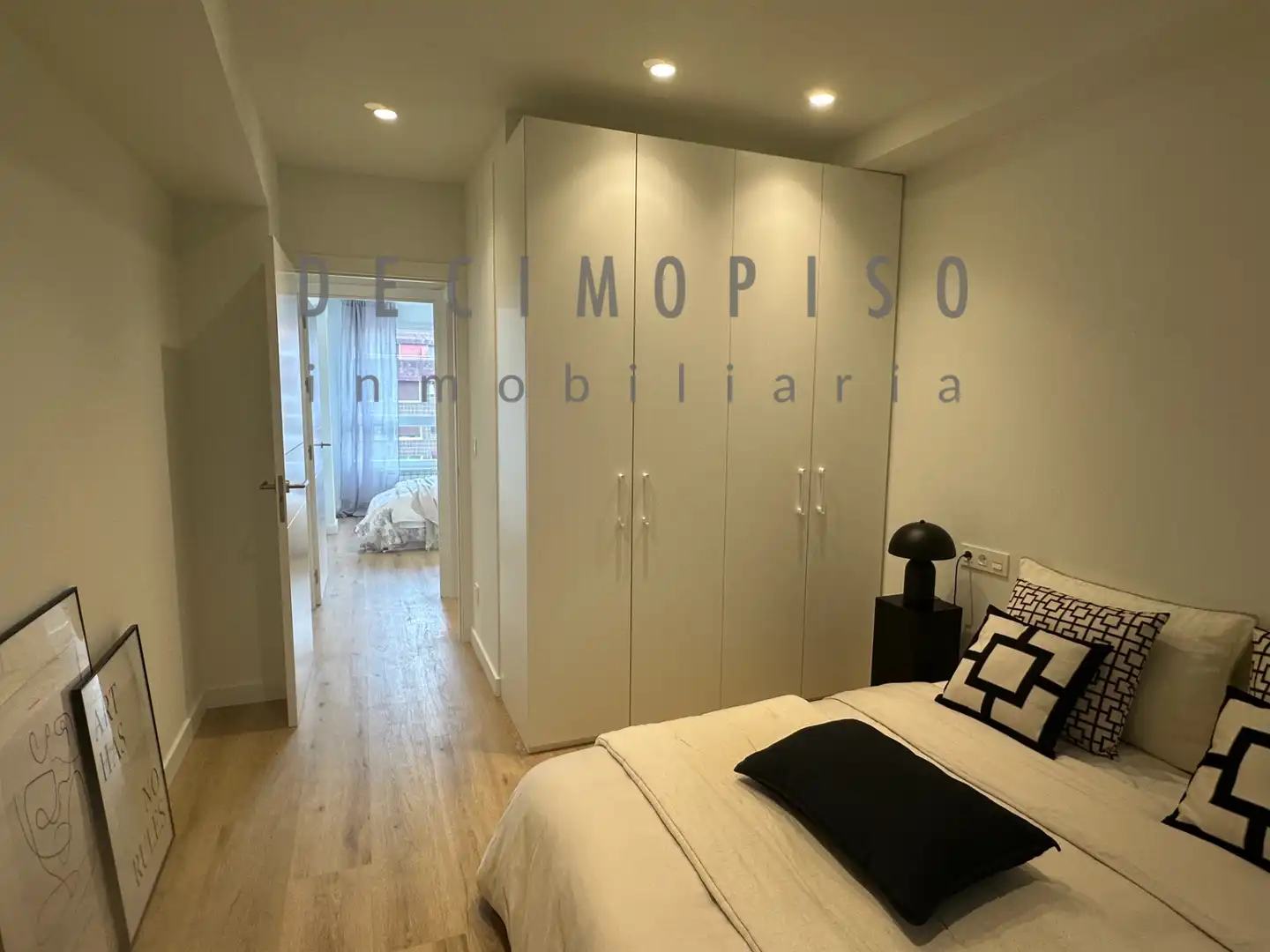 Habitación de Piso en venta en Donostia - San Sebastián  con Calefacción y Terraza