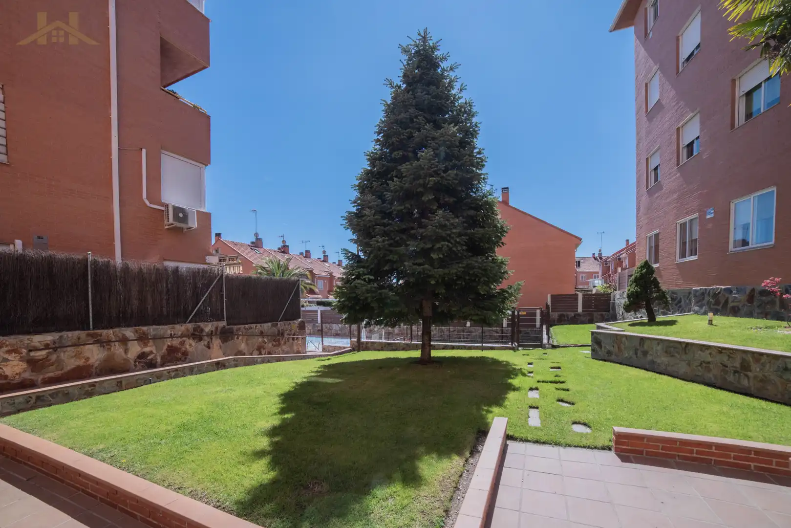 Jardí de Pis en venda en Boadilla del Monte amb Aire condicionat, Calefacció i Jardí privat