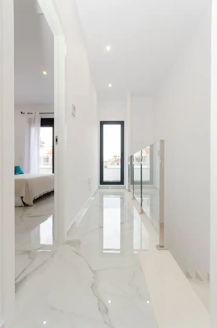 Casa o chalet en venta en Torrevieja con Aire acondicionado, Jardín privado y Terraza