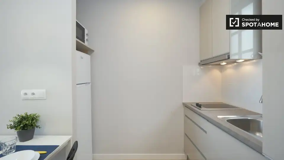 Flat for rent in Sants
