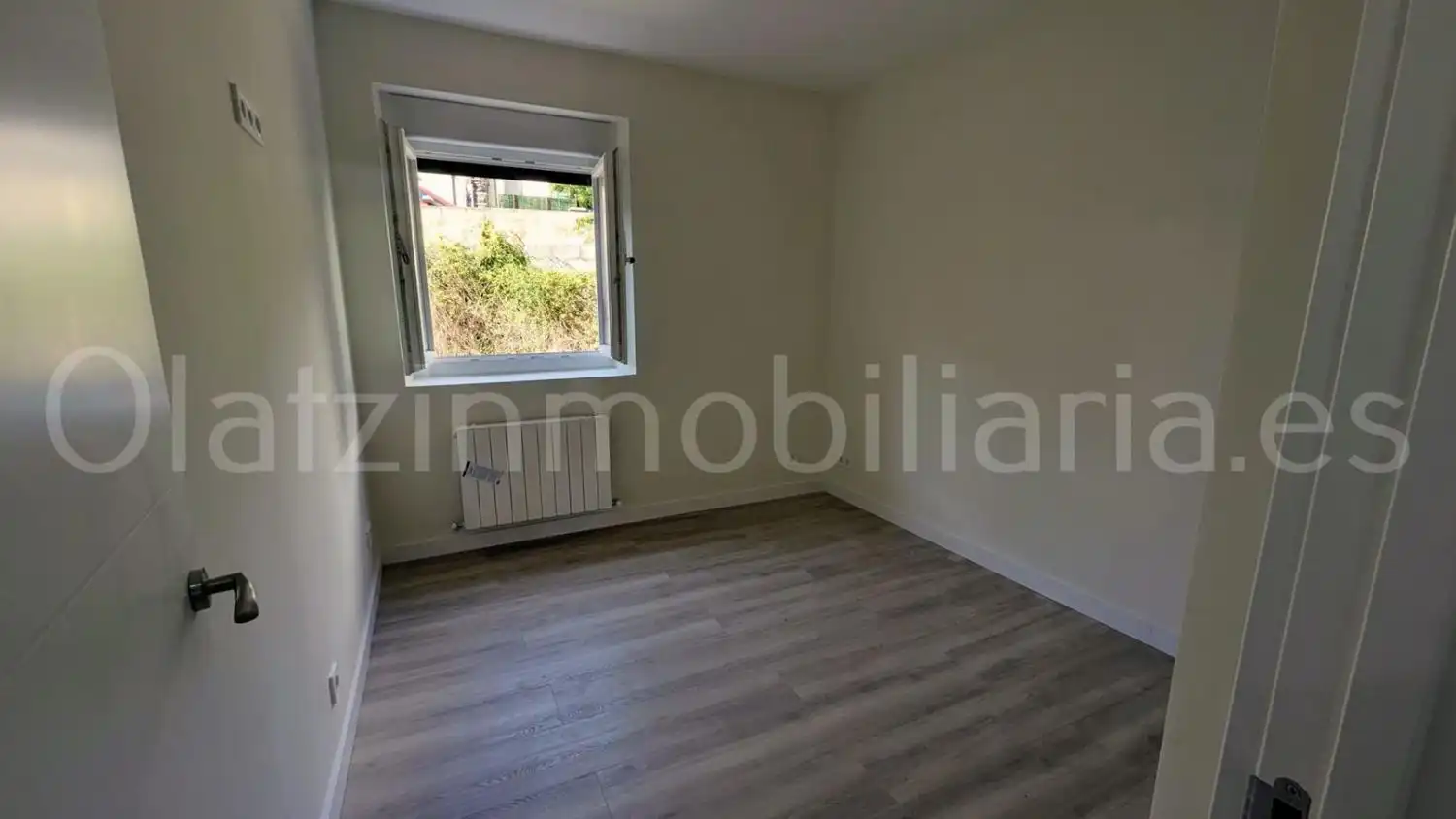 Bedroom of Flat for sale in Laudio / Llodio  with Heating and Terrace