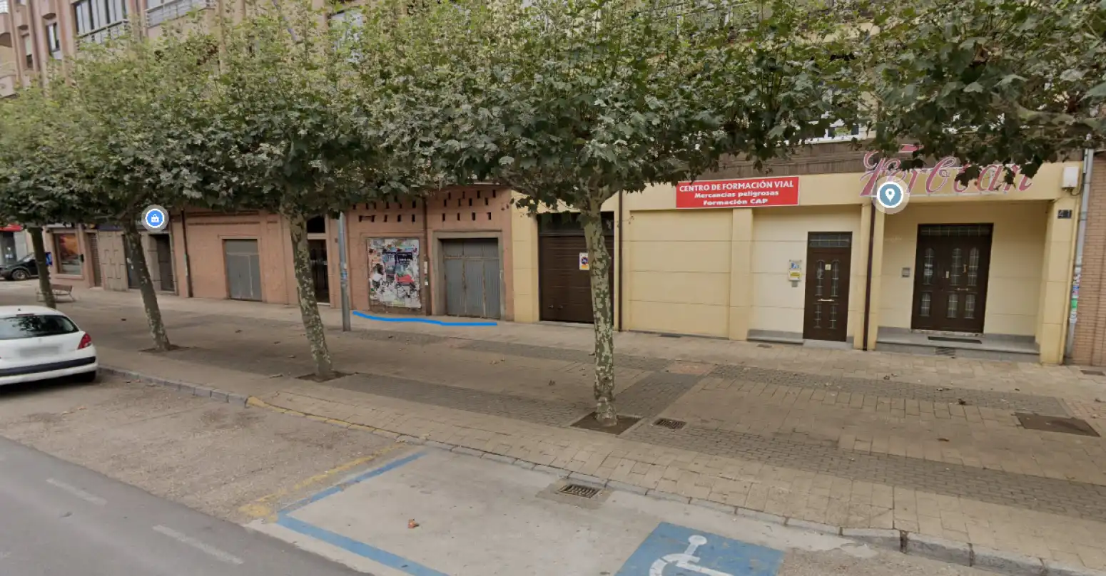 Locale commerciale in vendita a Astorga - AV PONFERRADA