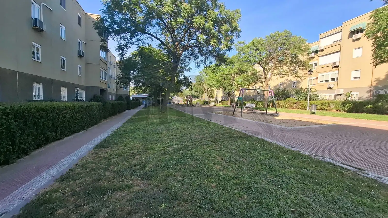 Vista exterior de Piso en venta en Mejorada del Campo con Aire acondicionado y Parquet
