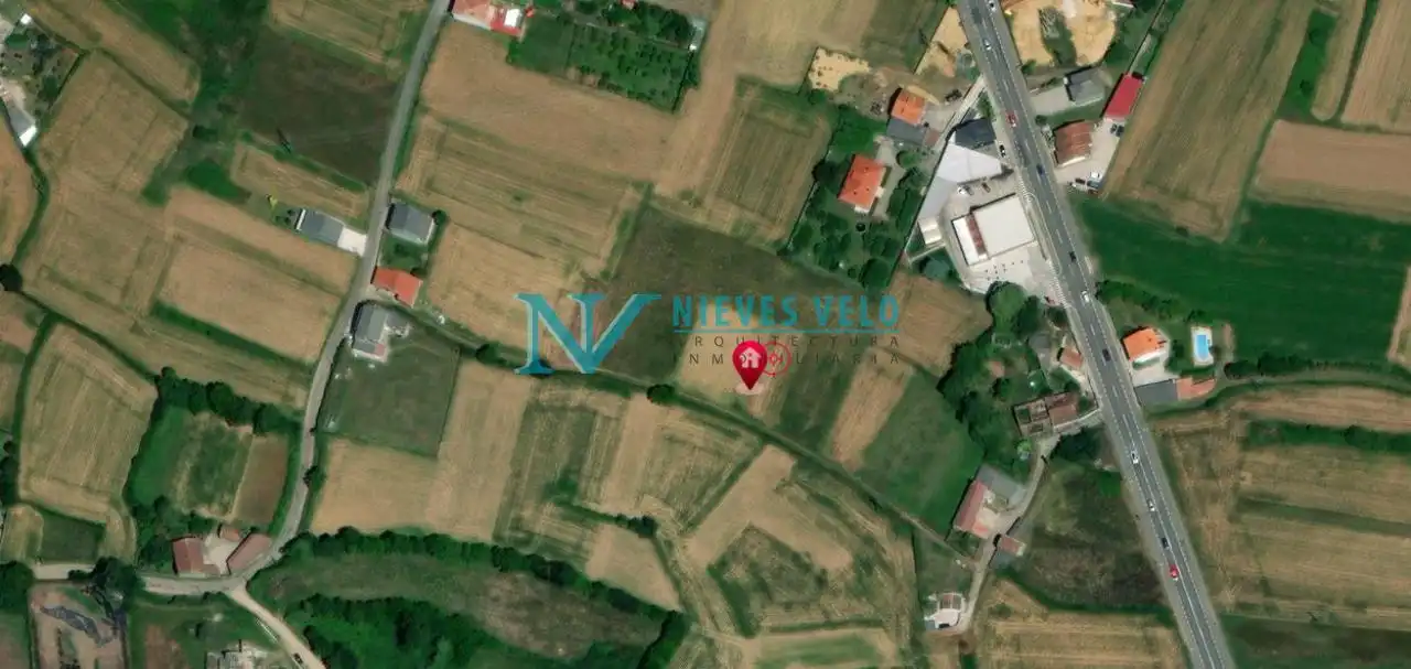 Terreni e lotti in vendita a Carballo
