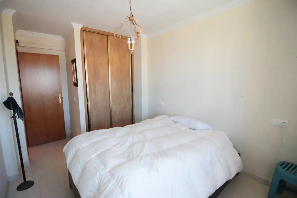 Habitación de Piso en venta en Vélez-Málaga con Terraza y Piscina comunitaria