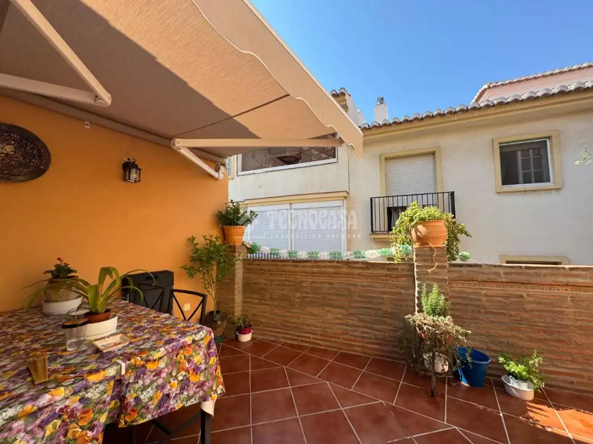 Casa aparellada en venda a Calle Jinetes, imagen 24