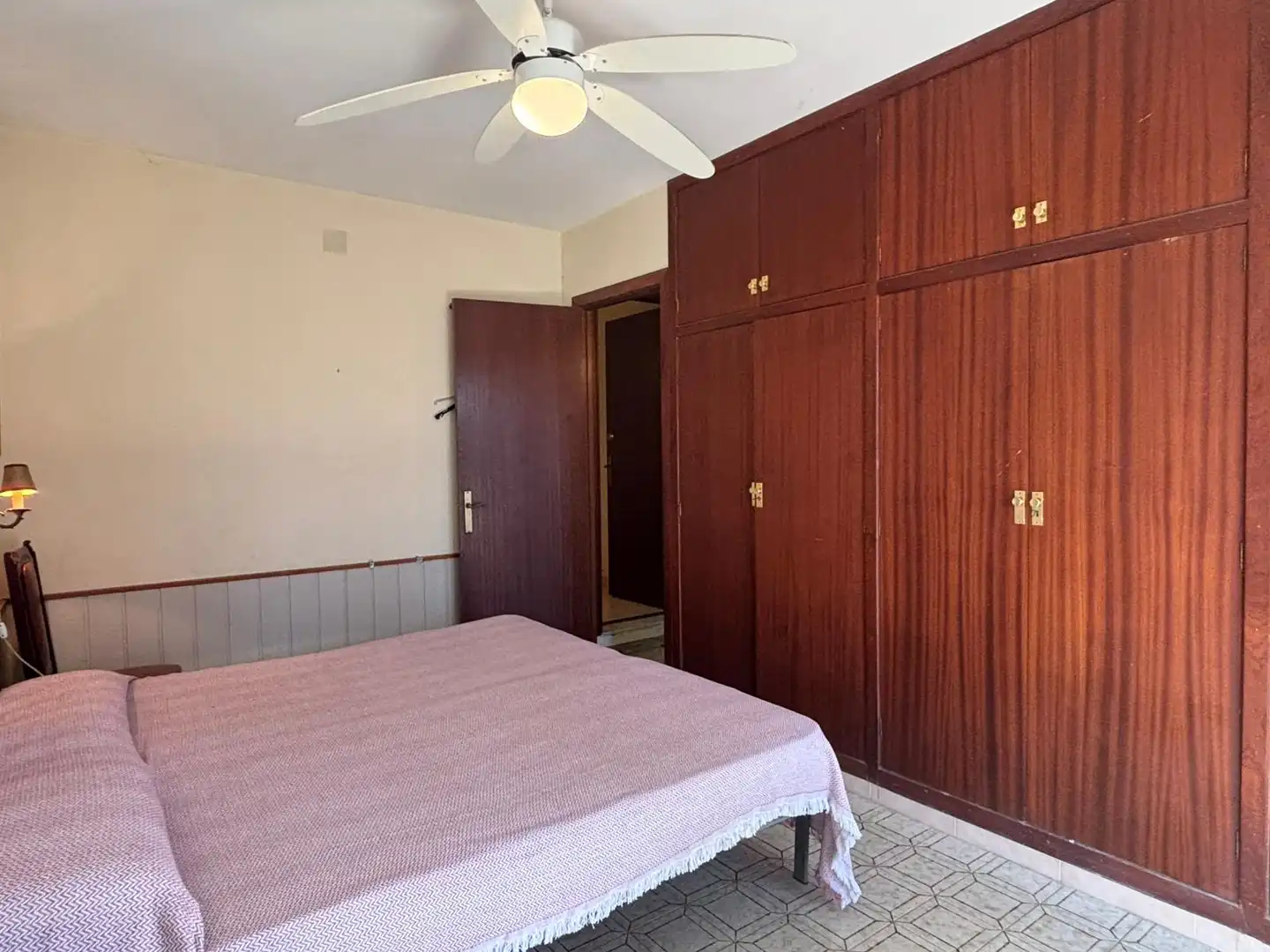 Dormitori de Casa o xalet en venda en Tarragona amb Aire condicionat, Calefacció i Jardí privat
