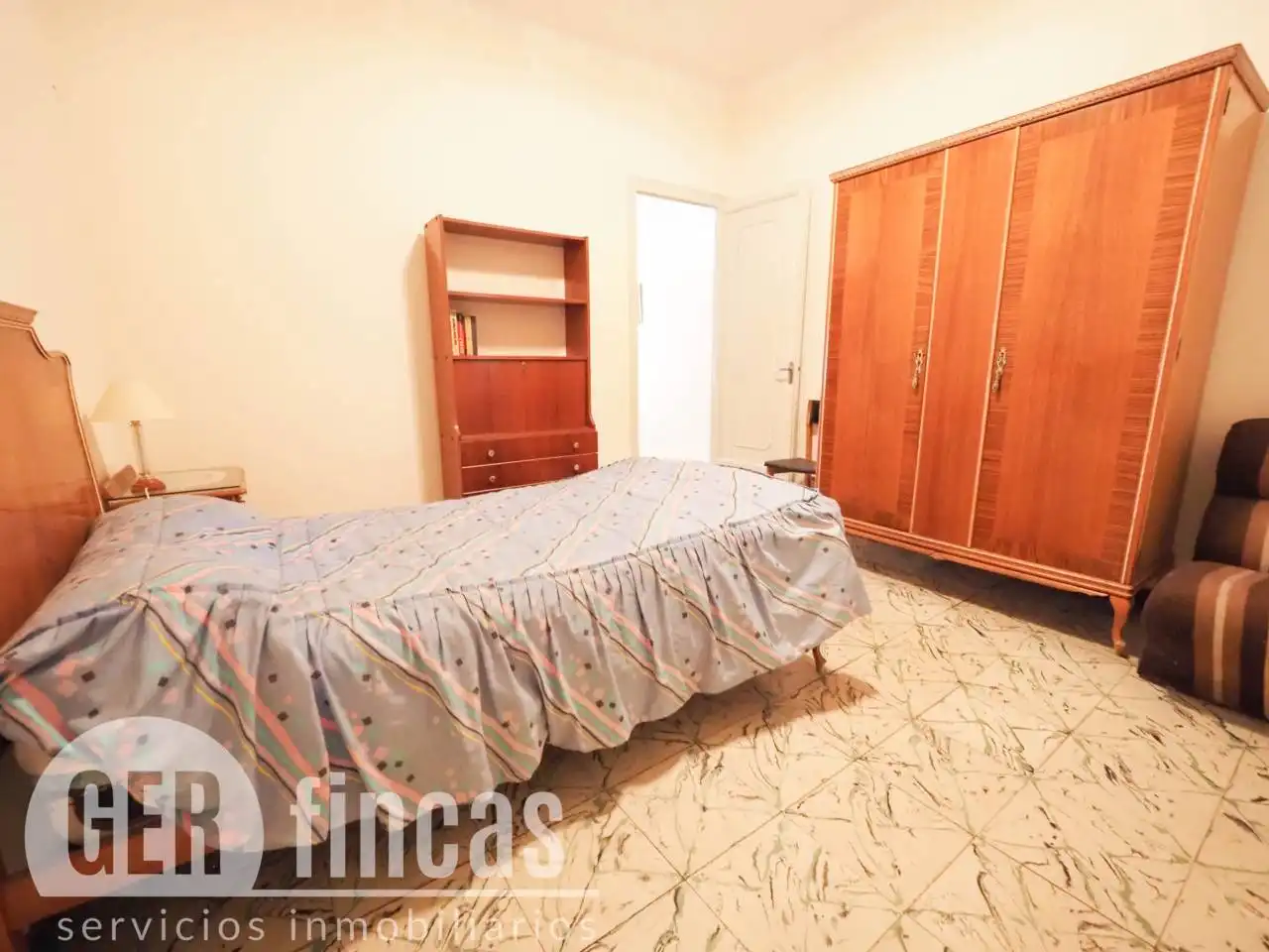 Habitación de Piso en venta en Terrassa con Terraza