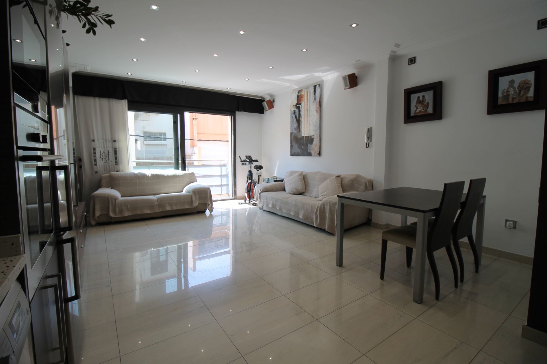 Living room of House or chalet for sale in Badalona  with Air Conditioner, Heating and Terrace