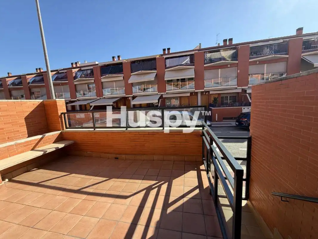 Terrassa de Casa adosada en venda en Norte