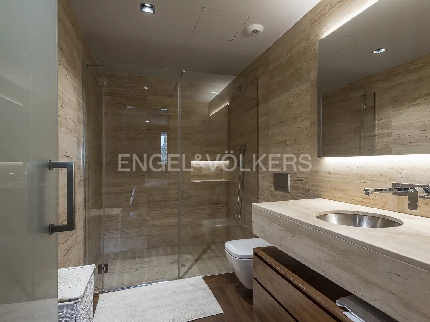 Baño de Piso en venta en Barcelona con Aire acondicionado, Calefacción y Parquet