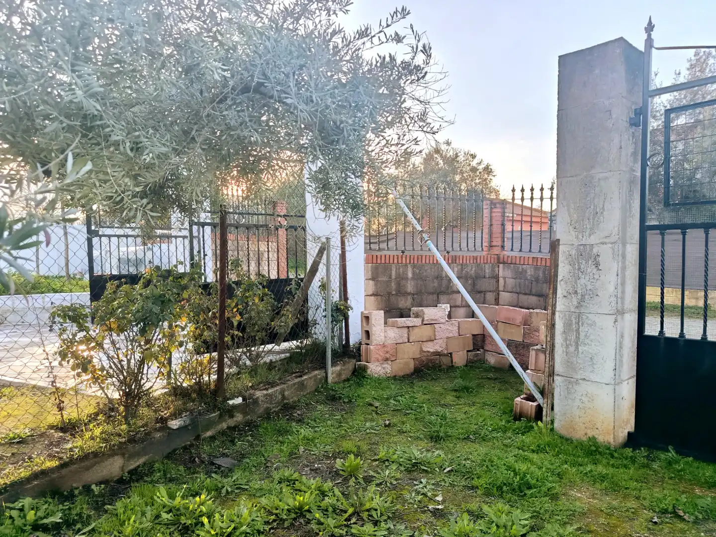 Garten von Country house zum Verkauf in Hinojos mit Privatgarten, Terrasse und Schwimmbad