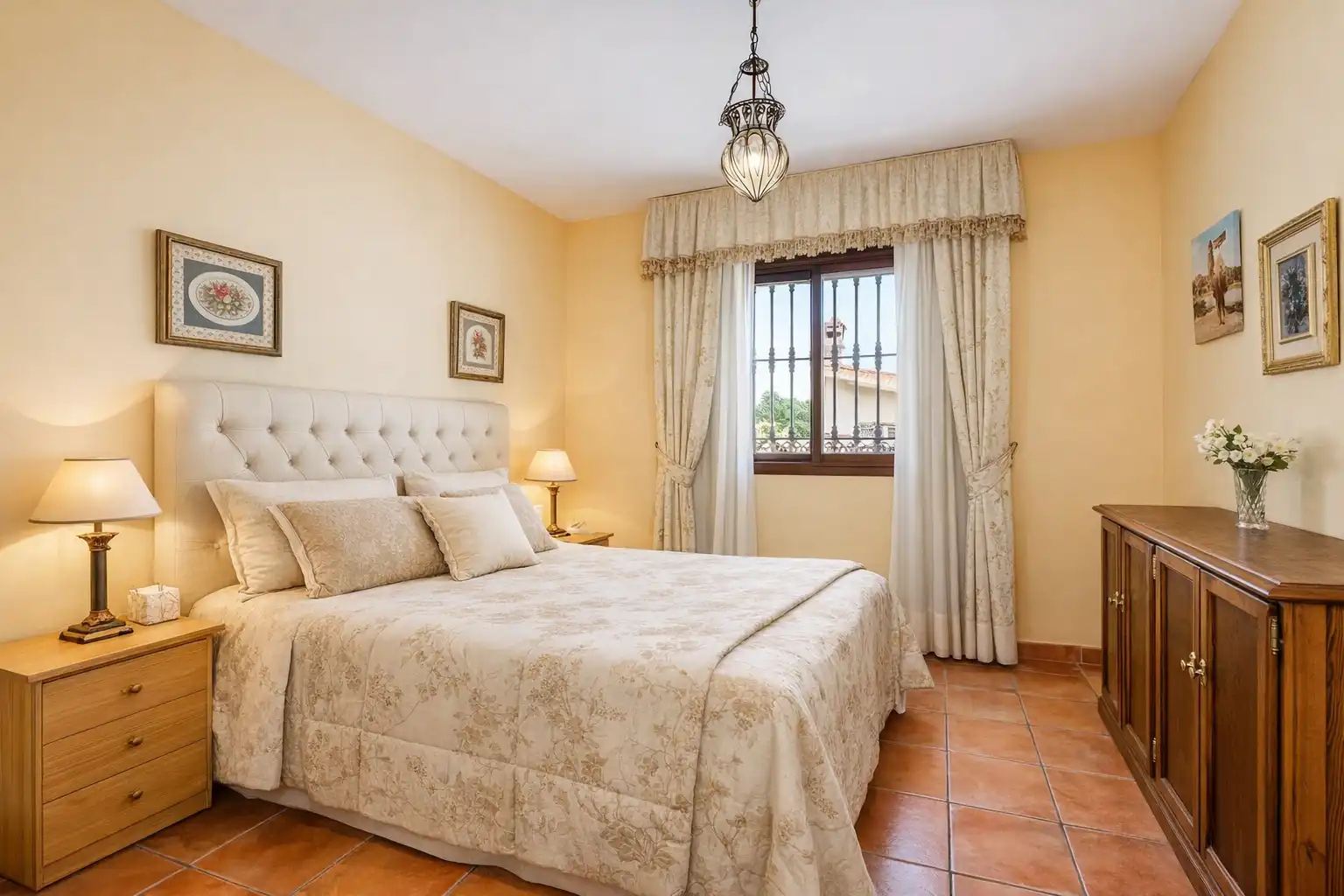 Casa rústica amb terrassa en venda a Altos de Estepona, imagen 22