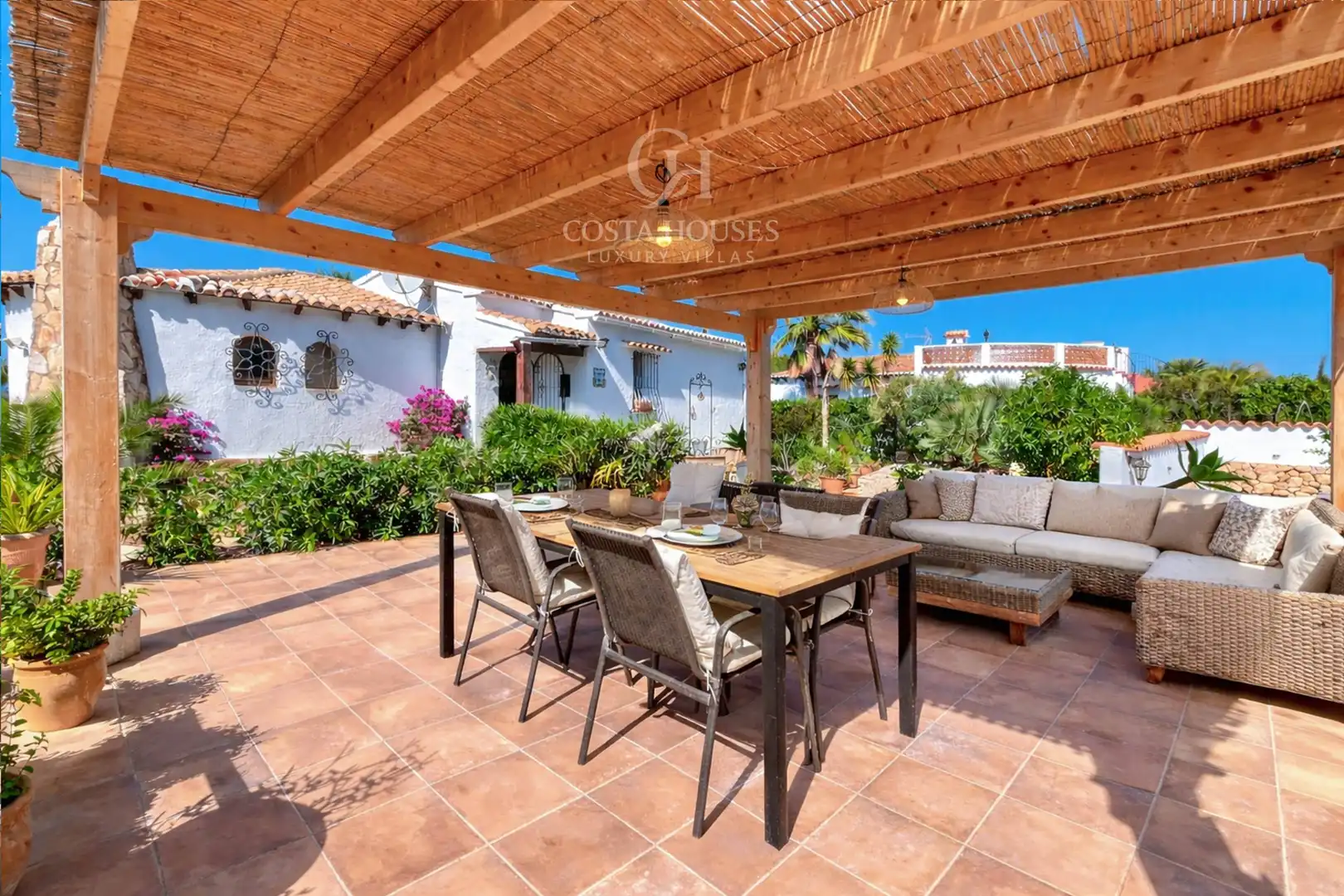 Terrace of Houses for sale in Jávea / Xàbia  with Air Conditioner, Heating and Private garden