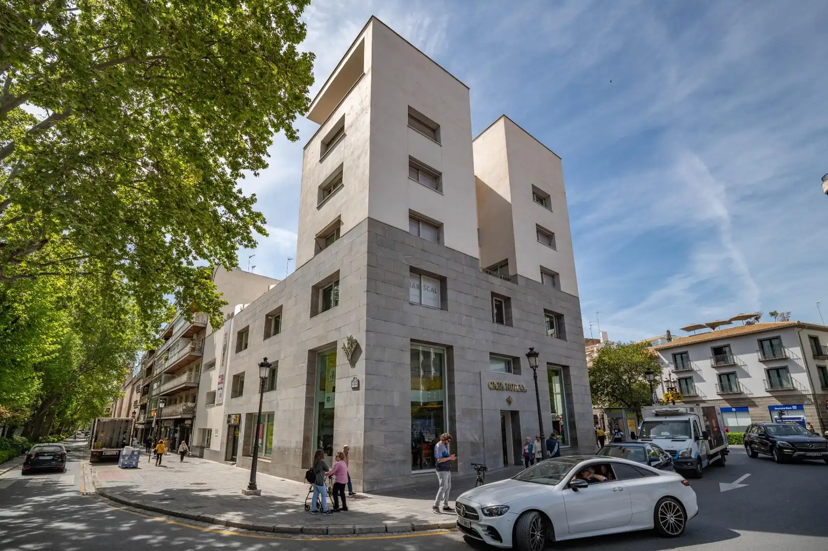 Vista exterior de Piso en venta en Granada con Calefacción, Parquet y Alarma