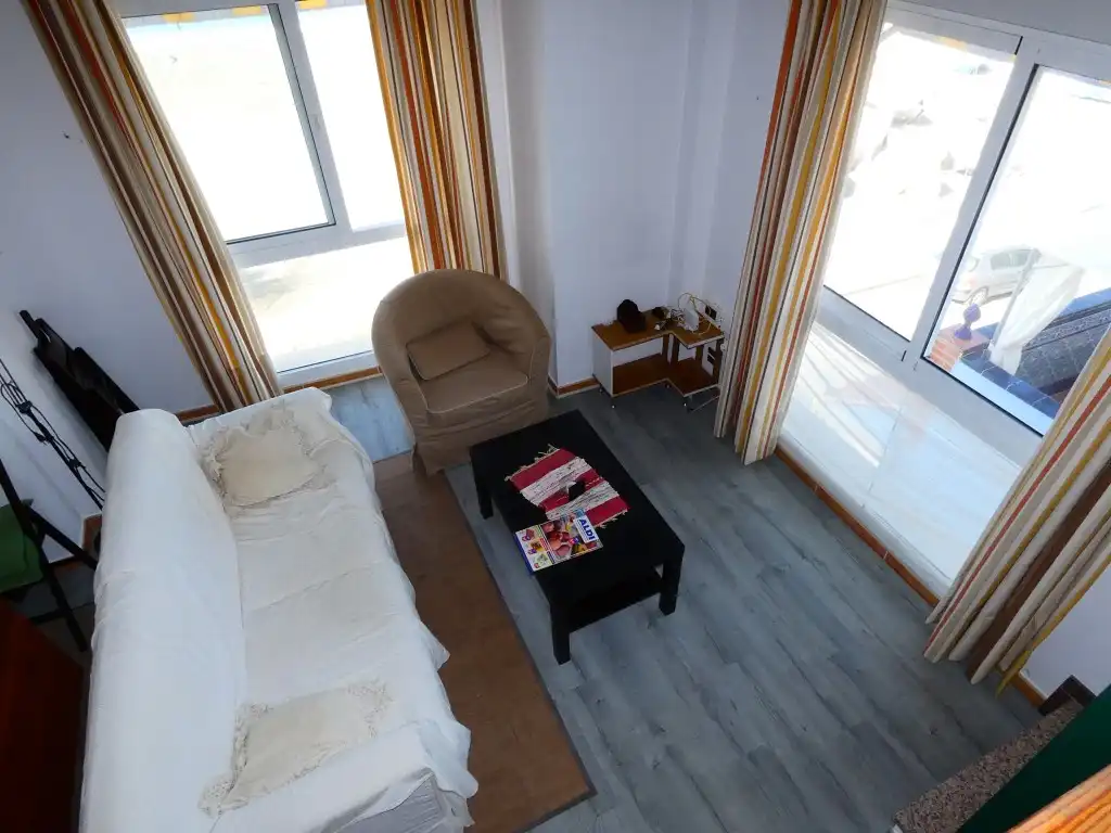 Living room of Attic for sale in Vélez-Málaga  with Air Conditioner, Furnished and Balcony