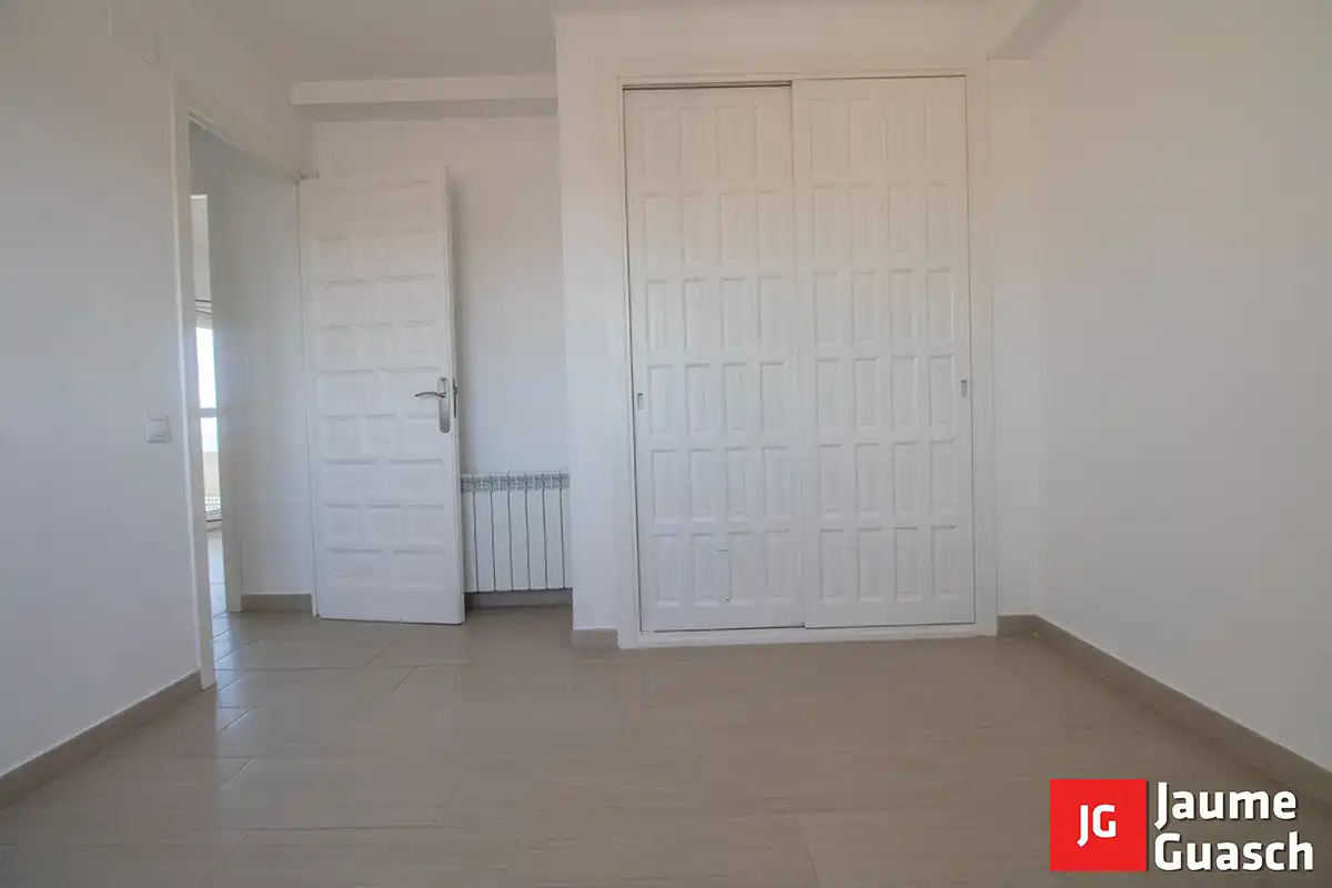 Schlafzimmer von Wohnung zum Verkauf in Torredembarra mit Heizung, Terrasse und Alarm